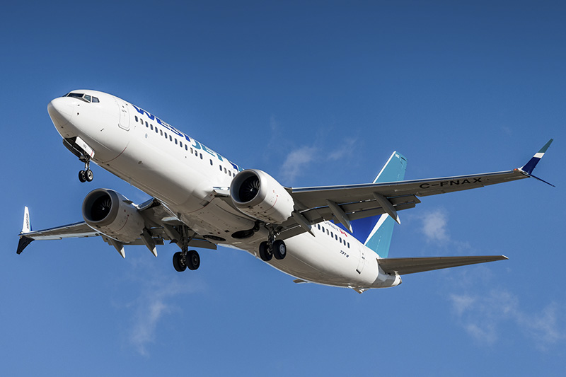 Figura 3 – Il nuovo Boeing 737 MAX rappresenta la quarta generazione di una fortunata serie di velivoli di linea a fusoliera stretta, utilizzati per le rotte a medio-breve raggio.